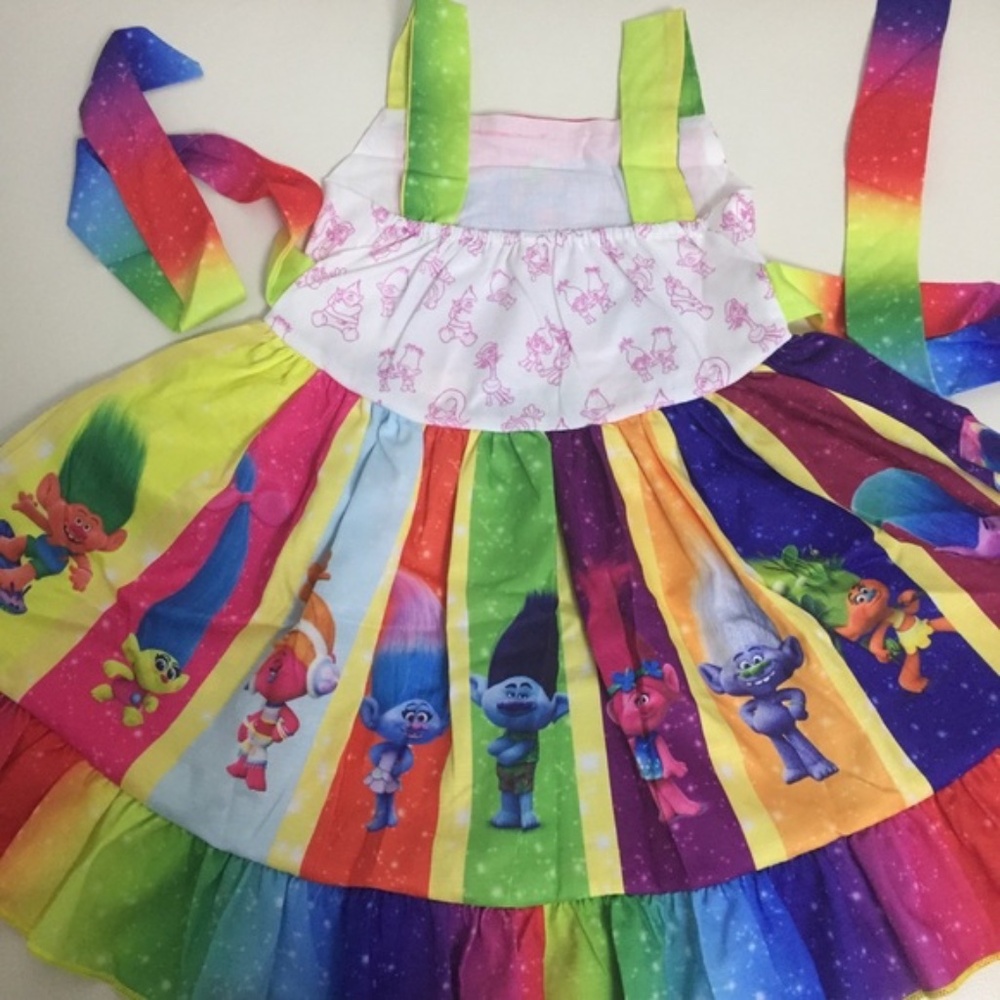 Boutique Cute Luxury Troll Dress - Picture 7 of 8